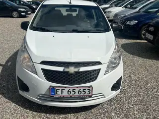 Chevrolet Spark 1,0 L
