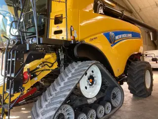 New Holland CX8.90 ST5 Tracks ZED