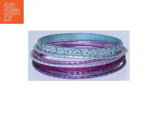 Farverige armbånd (str. 6,5 cm)