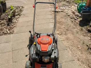 Plæneklipper - Adano T8 173cc selvkørende