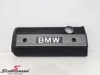 Afdækning plast over motor/ventildæksel B11121748633 BMW E36 E38 E39 Z3