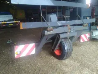 750-900