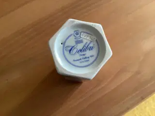 Lysestage af porcelæn