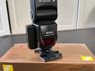 Nikon SB-800 Speedlight