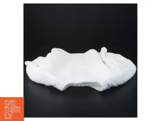 Hvid strikket børnetrøje (str. 30 x 26 cm ærme 16 cm)