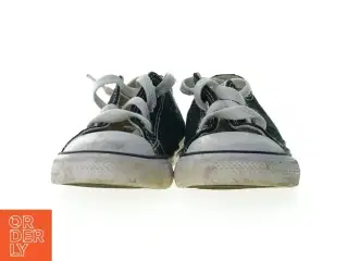 Sko fra Converse (str. 24)