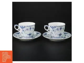 Sæt med porcelænskopper og underkopper, musselmalede, fra Royal Copenhagen (str. Ø 13,5 cm)