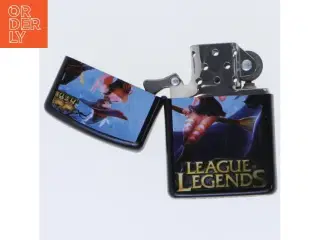 League of Legends lighter fra Earth (str. 5,5x4 cm)