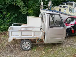 El Tuk tuk.