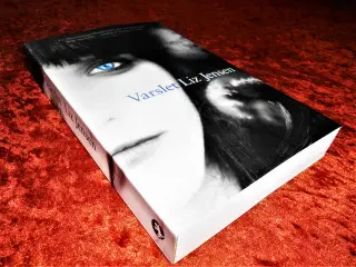 Varslet,  Liz Jensen