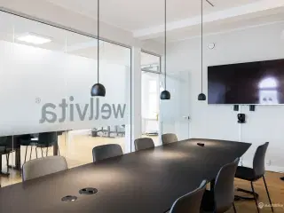 Åbent kontor lige ved Nørreport