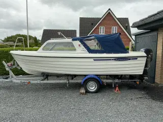 Crescent 535 classic