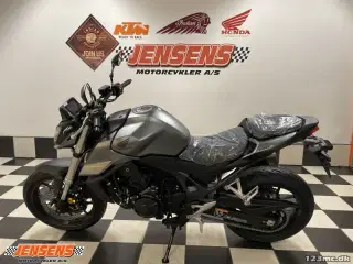 Honda CB 750 Hornet