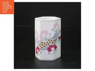 Vase med blomsterdesign fra B&G (str. 10 cm) (DVD)