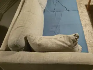 Grå sofa + stol skal afhentes