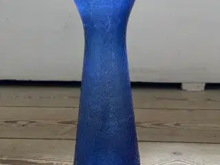 Blå hyacint glas i presset glas