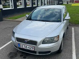 Volvo V50 1.6 100 hk Momentum Benzin 2006