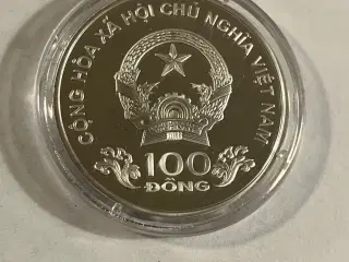 100 Dong Vietnam 2004 - Silver