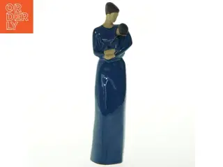 Blå keramikfigur af kvinde med barn (str. 30 cm)