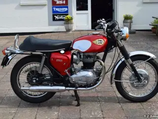 BSA A65 Thunderbolt Classic Bike