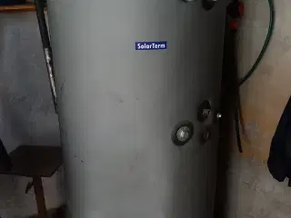 Solvarme beholder 300 liter