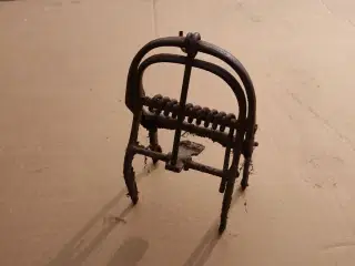 Muldvarpesaks / muldvarpefælde