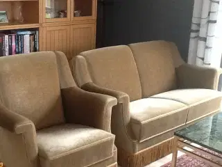 Veloursofa og stol