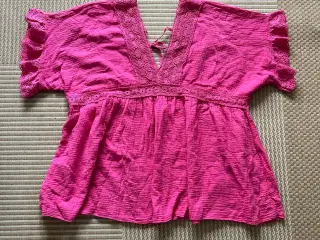 Sommerlig pink bomuldsbluse str 50