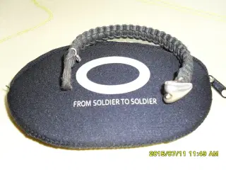 Armbånd from soldier to soldier