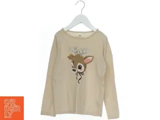 Langærmet bluse med dådyrmotiv fra H&M (str. 128)
