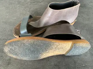 Sandaler med tåstrop