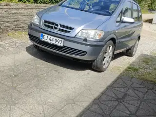 Opel Zafira 1.8 7 personers Comfort 2004