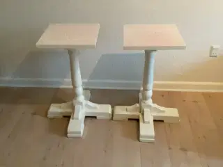 2 stk Hvidmalet café bordben