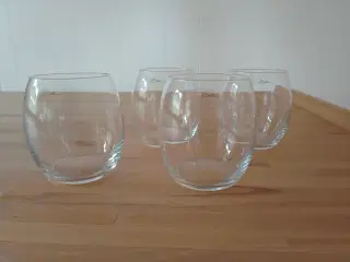 4 vand glas