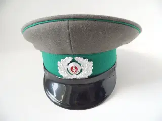 DDR NVA grænsevagt kasket str. 55