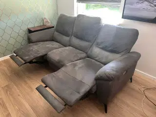 SØGER BILLIG sofa som vist m vip af ryg & fodhvile