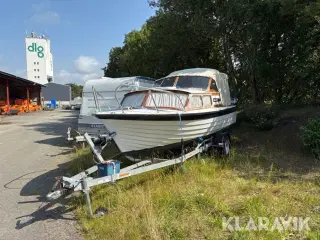 Motorbåd