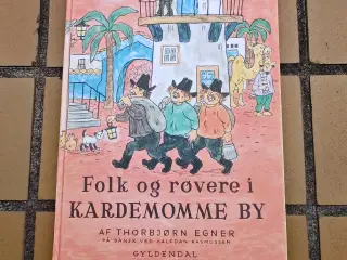 Folk og røvere i Kardemomme By Bog