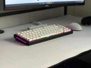 Custom Keyboard (GMMK Pro)