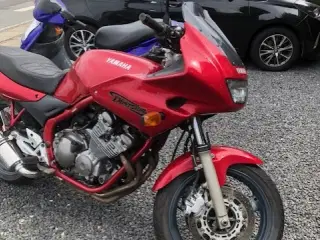 yamaha xj600 devision
