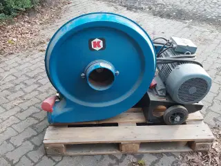 Kornblæser mrk Kongskilde 