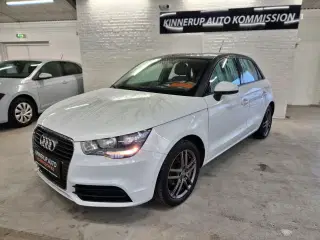 Audi A1 Sportback 1,2 TFSI Attraction 86HK 5d
