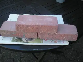 Rød/brune mursten