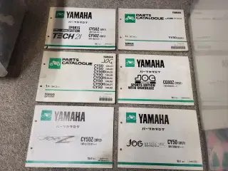 Forskellige originale Yamaha Jog bøger 