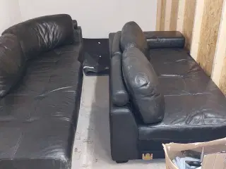 stor hjørne sofa med chaiselong  mål 280 cm x 