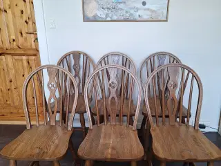 6 + 2 spisestuestole i ubehandlet eg.  