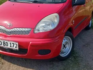 toyota yaris verso