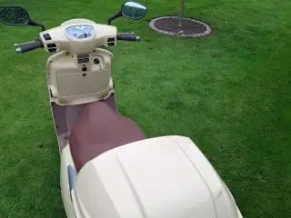Kymco scooter 30