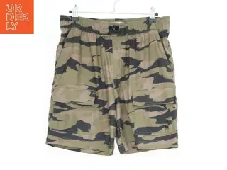 Camouflage shorts fra Abercrombie (str. 170)