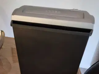 Relief makulator 